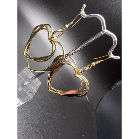 Concentric Heart Earrings - Picture 2 of 5